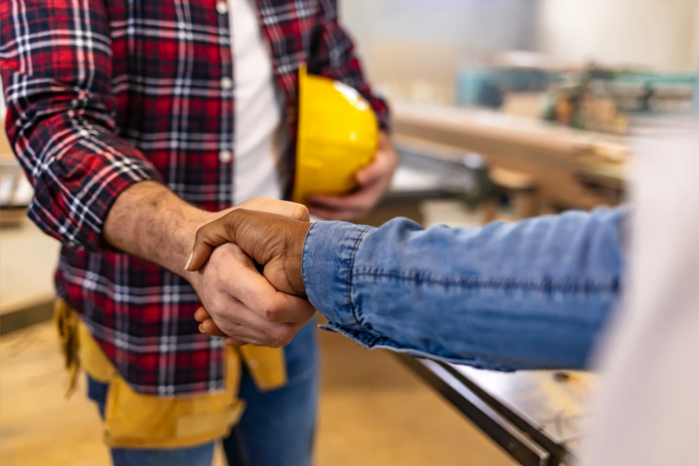 How to Choose the Right Electrical Contractor for Your Cairns Home